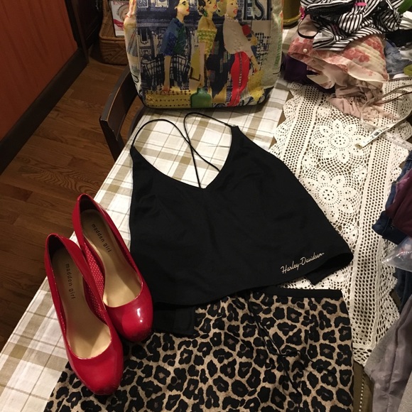 Liz Claiborne Micro Suede Animal Print Skirt - Picture 9 of 9